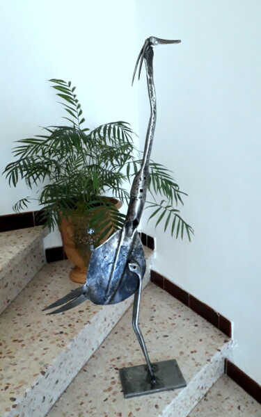 제목이 "LE HERON D'ACIER /T…"인 조형물 Gerard Lami로, 원작, 금속