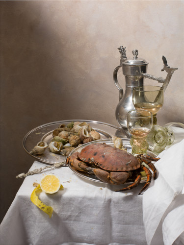 Photographie intitulée "La table au crabe -…" par Steve Drevet, Œuvre d'art originale, Photographie numérique
