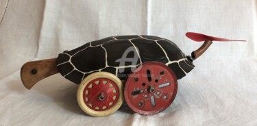 « La tortue amoureuse d’une coccinelle » 雕塑 标题为“« La tortue amoureu…” 由Elisabeth Faucheur, 原创艺术品, 木