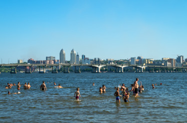 Photography titled "Swimming in river" by Art$Art, Original Artwork, Digital Photography