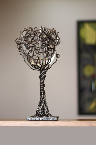 Scultura intitolato "Cup (35x15x15 2kg i…" da Karen Axikyan, Opera d'arte originale, Metalli