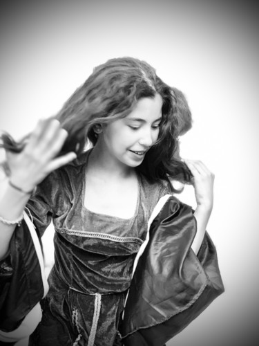 Photographie intitulée "Bella" par Grégory Bianchi, Œuvre d'art originale, Photographie numérique