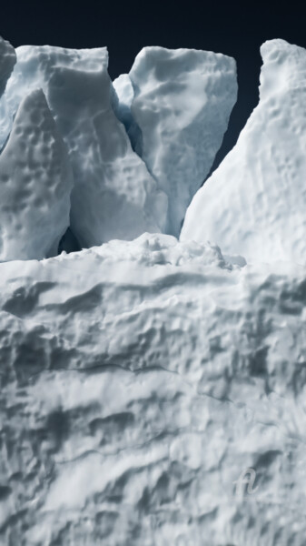 Photography titled "The Great Escape #1" by Hélène Tourbine, Original Artwork, Digital Photography Mounted on Aluminium