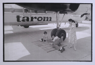 Tarom - Platinum / Palladium Print 摄影 标题为“Tarom - Platinum /…” 由Leonard Radu Chioveanu, 原创艺术品, 电影摄影 安装在纸板上