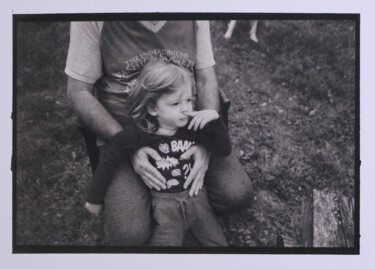Avner & Bibi - Platinum / Palladium Print 摄影 标题为“Avner & Bibi - Plat…” 由Leonard Radu Chioveanu, 原创艺术品, 电影摄影 安装在纸板上