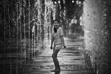 Fotografie getiteld "A day of Joy 6" door Alexander Tarasenkov, Origineel Kunstwerk, Gemanipuleerde fotografie
