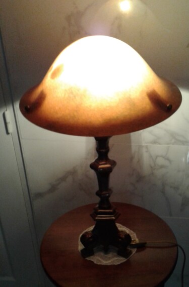 Design titled "luna" by Ellaoachat, Original Artwork, Luminaire