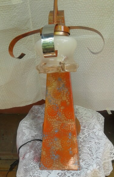 Design titled "la singla" by Ellaoachat, Original Artwork, Luminaire