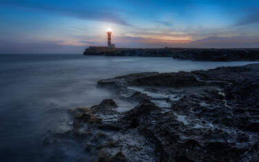 Lighthouse Fotografie mit dem Titel "Lighthouse" von Marek Kopnicky, Original-Kunstwerk, Digitale Fotografie