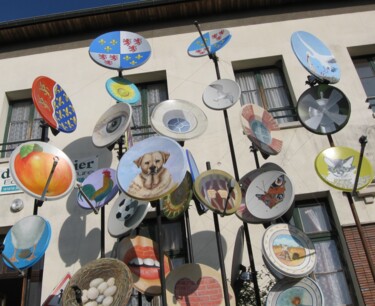 Montagny-en-Vexin paraboles satellites peintes