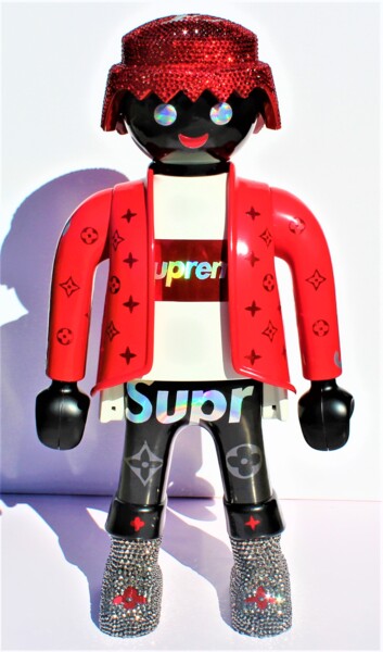 Sculpture titled "PLAYMOBIL SUPREME LV" by Mathieu Menu, Original Artwork, Plastic