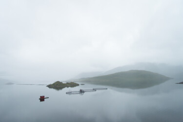 Paysage brumeux des îles Lofoten Photographie intitulée "Paysage brumeux des…" par Cbaud, Œuvre d'art originale, Photographie numérique