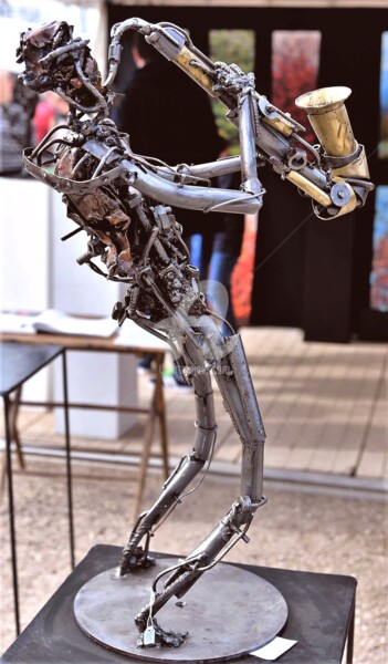 Sculpture intitulée "Le saxophoniste" par Olivier Lecourtois, Œuvre d'art originale, Métaux