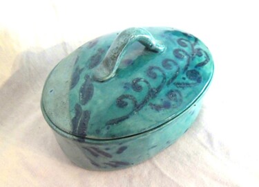 Design titled "terrine turquoise" by Barbara Widmer Taylor, Original Artwork, Table art