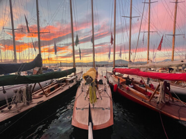Yachts Classe P, Saint-Tropez Photographie intitulée "Yachts Classe P, Sa…" par Pierre-Yves Rospabé, Œuvre d'art originale, Photographie numérique