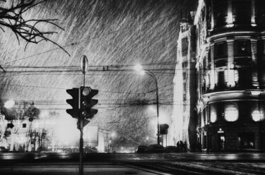 Photography titled "Two-tone winter 14" by Alexander Tarasenkov, Original Artwork, Non Manipulated Photography