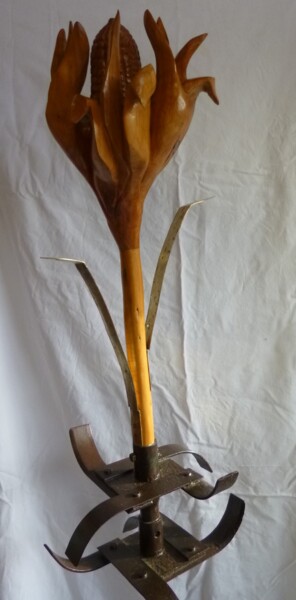 Sculpture titled "Sans OGM" by Janine Le Cann, Original Artwork, Wood