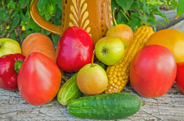 Still life with fruit and vegetables Photographie intitulée "Still life with fru…" par Art$Art, Œuvre d'art originale, Photographie numérique