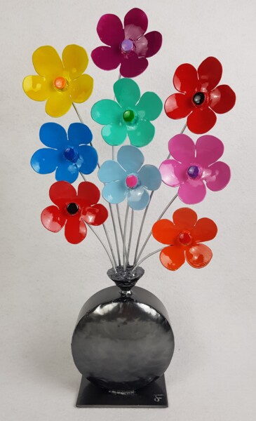 제목이 "Happy Flower fleurs"인 조형물 Christophe Friquet로, 원작, 금속