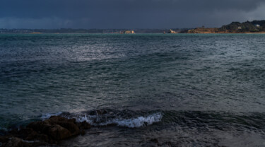 Carantec, la grève Blanche, marée montante, Photographie intitulée "Carantec, la grève…" par Thierry Martin, Œuvre d'art originale, Photographie numérique