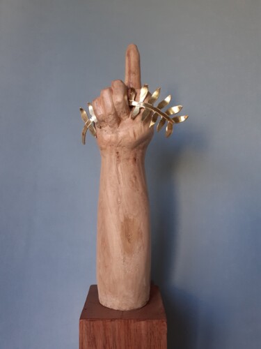 Sculptuur getiteld "La main de Noé." door Jean-Pierre Thaurenne, Origineel Kunstwerk, Hout