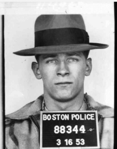 绘画 标题为“James Whitey Bulger…” 由Tony Rubino, 原创艺术品, 丙烯 安装在木质担架架上