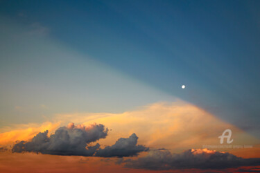 Storm clouds and setting moon - Sydney - Australia 摄影 标题为“Storm clouds and se…” 由Scott Gregory Banner, 原创艺术品, 数码摄影