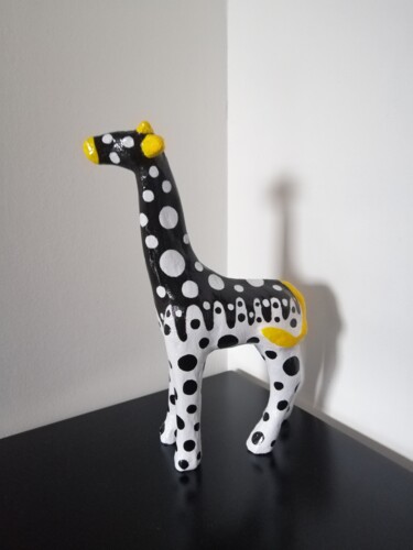 Sculpture intitulée "Dina" par Carole Carpier, Œuvre d'art originale, Acrylique