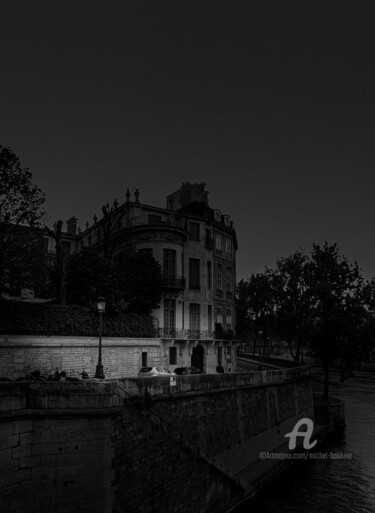 Un hôtel particulier, sur l'Ile Photographie intitulée "Un hôtel particulie…" par Michel Babkine, Œuvre d'art originale, Photographie numérique