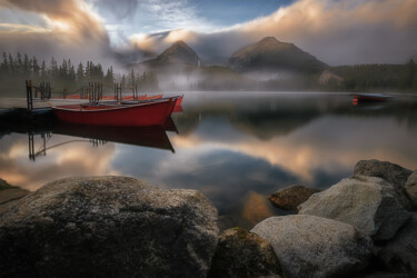 Sleeping mountain lake Fotografie mit dem Titel "Sleeping mountain l…" von Martin Kucera, Original-Kunstwerk, Digitale Fotografie