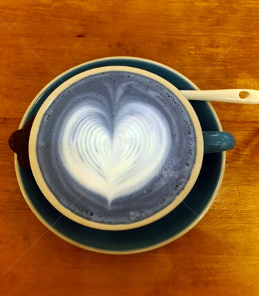 Cup of Coffee in Taiwan Photographie intitulée "Cup of Coffee in Ta…" par Clement Tsang, Œuvre d'art originale, Photographie numérique