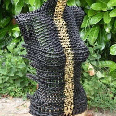 Sculpture titled "Nemesis" by Looki0732, Original Artwork, Metals
