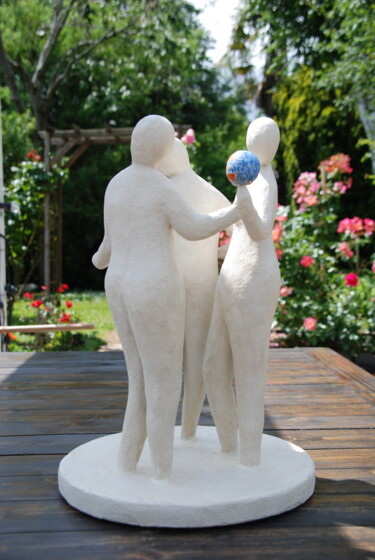 Sculpture titled "L'orange bleue : "e…" by Anne-Marie Saint-Arroman, Original Artwork, Concrete