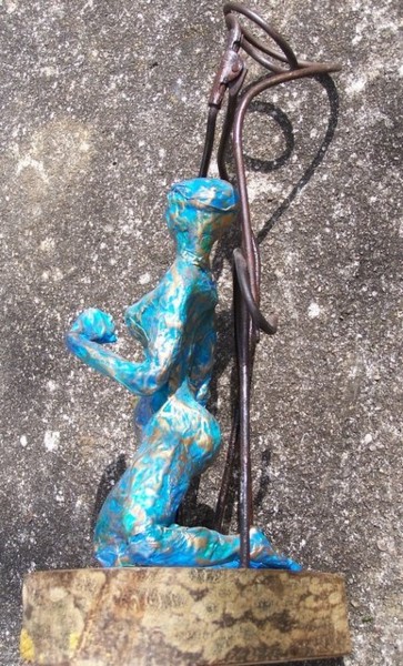 Sculpture intitulée "fière si cambree…" par Anne-Frédérique Ferret, Œuvre d'art originale, Techniques mixtes