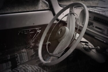 Fotografia zatytułowany „Steering Wheel IX” autorstwa Eric Vadé, Oryginalna praca, Fotografia cyfrowa