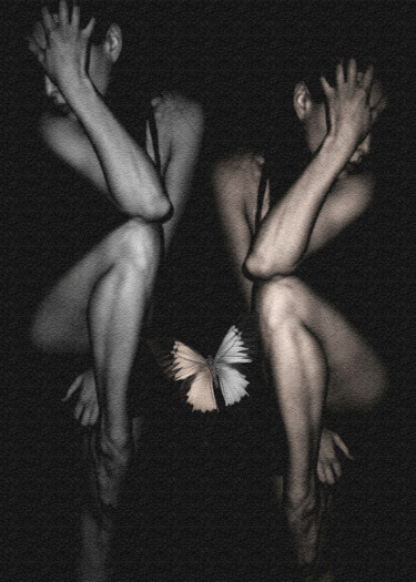 Woman Swallowtail 摄影 标题为“Woman Swallowtail” 由Oksana Budnichenko, 原创艺术品, 操纵摄影