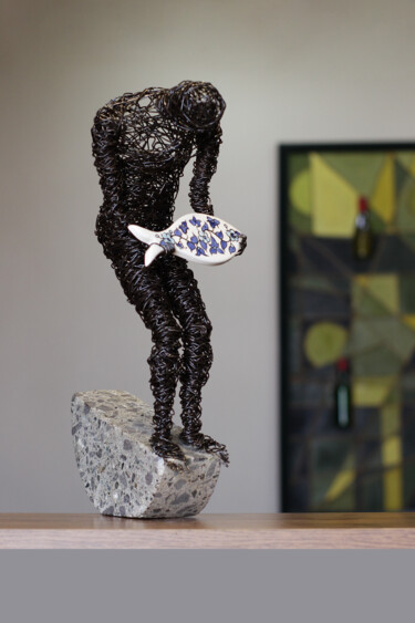 Goodbye (41x22x15 3.2kg iron, concrete, ceramic) Скульптура под названием "Goodbye (41x22x15 3…" - Karen Axikyan, Подлинное произведение искусства, Металлы