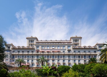 Photographie intitulée "Palais Riviera" par Aurélien Comte, Œuvre d'art originale, Photographie numérique