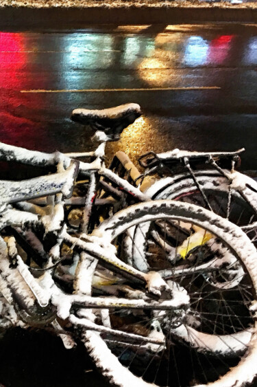 Snow Bikes In The City Peinture intitulée "Snow Bikes In The C…" par Tony Rubino, Œuvre d'art originale, Acrylique Monté sur Châssis en bois