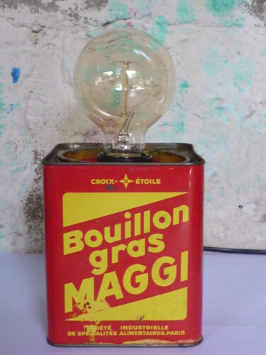 Bouillon gras MAGGI Design titled "Bouillon gras MAGGI" by Leferailleur02, Original Artwork, Luminaire