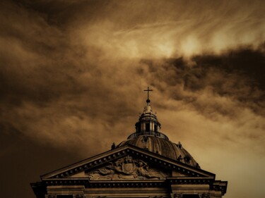 Photography titled "CRESCENDO" by Virginie B, Original Artwork, Digital Photography