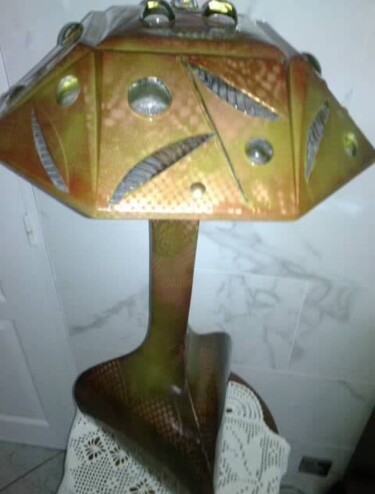 Design titled "frmento di luna" by Ellaoachat, Original Artwork, Luminaire