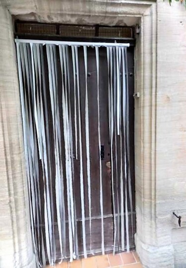 Photographie intitulée "Porte 7" par Roberto Urbano, Œuvre d'art originale, Photographie numérique