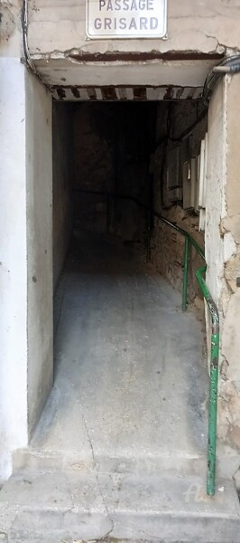 Photographie intitulée "Porte 18" par Roberto Urbano, Œuvre d'art originale, Photographie numérique