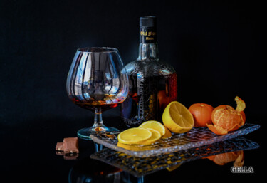 Fotografia intitulada "Still-life with rum" por Tanya Shark, Obras de arte originais, Fotografia digital