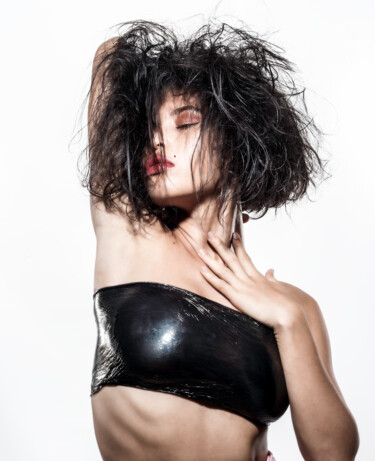 Lucrexia / from the serie "Naughty bitches mugshot club" 摄影 标题为“Lucrexia / from the…” 由Edgar Garces, 原创艺术品, 数码摄影