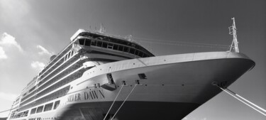 Photography titled "Silver Dawn, Luxury…" by Alisa, Original Artwork, Digital Photography
