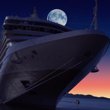 Photography titled "Silver Dawn, Luxury…" by Alisa, Original Artwork, Digital Photography