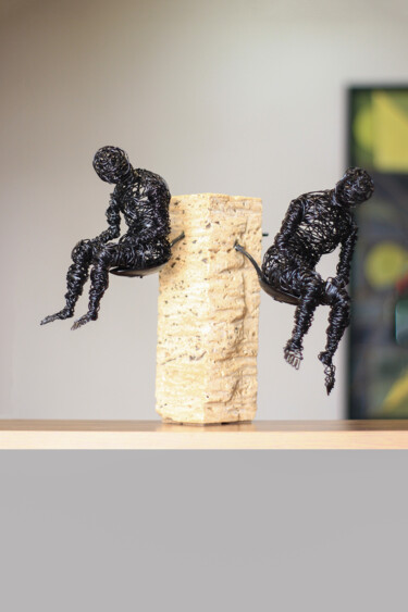 Emptiness (26x28x30cm 3.9kg iron, travertine) Sculpture intitulée "Emptiness (26x28x30…" par Karen Axikyan, Œuvre d'art originale, Métaux