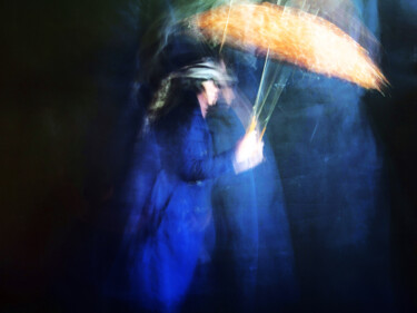 Photographie intitulée "In the rain" par Tania Serket, Œuvre d'art originale, Photographie numérique